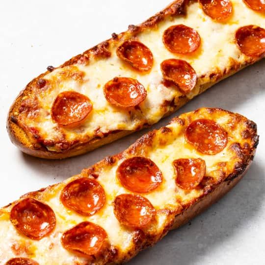 french bread pizza pepperoni