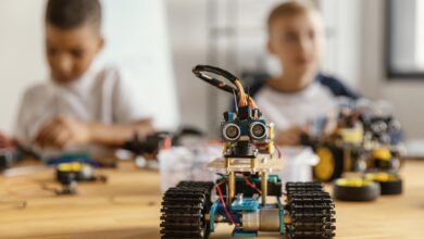 child in a robotics Course